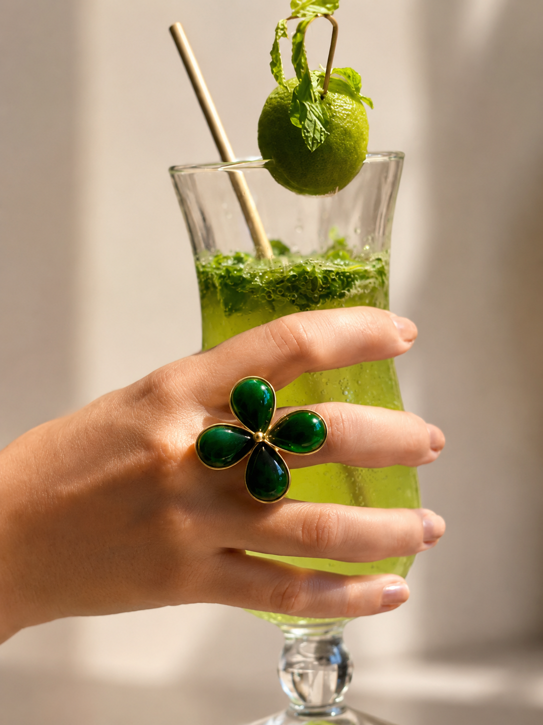Green ring 